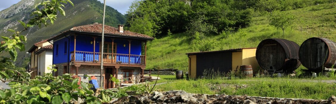 El alojamiento rural Aguas del Sella es un apartamento rural